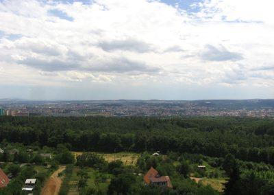 Vyhlídka na Brno z rozhledny na Ostré horce